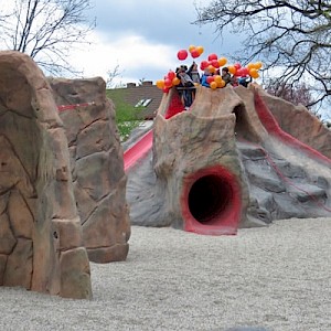 Vulkan-Spielplatz in Röcknitz